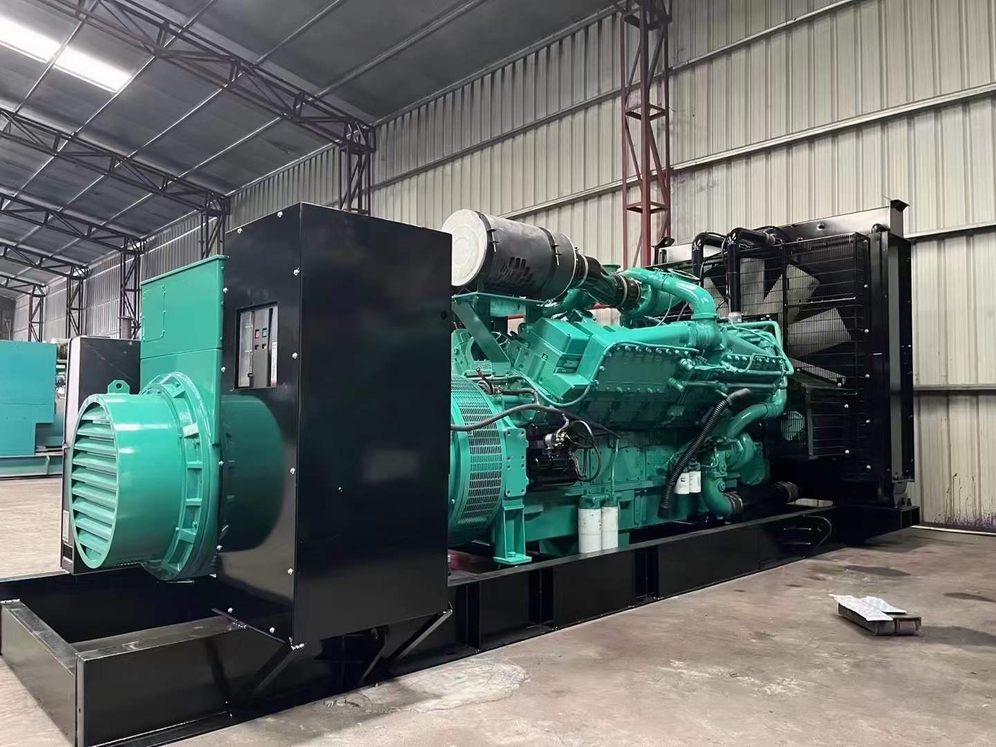 秀屿如何降低 800kW 柴油发电机输出电流的波动？